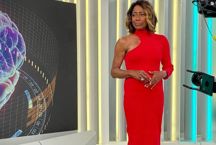 Glória Maria faz tratamento contra câncer e é afastada da TV