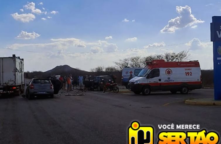 Colisão entre carros deixa um morto e quatro feridos em rodovia entre Sousa e Lastro