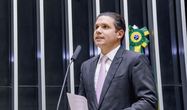 Aprovado projeto de Hugo Motta que permite acesso ao SAMU via aplicativo de celular