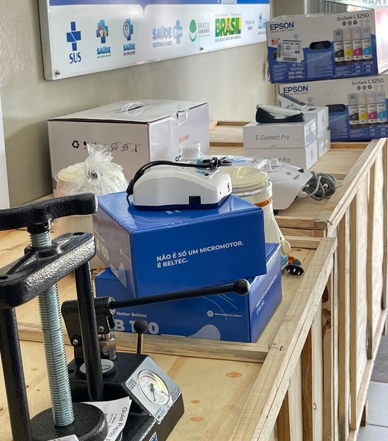 Prefeitura de Patos entrega ao CEO equipamentos para modernizar e potencializar atendimentos e serviços odontológicos