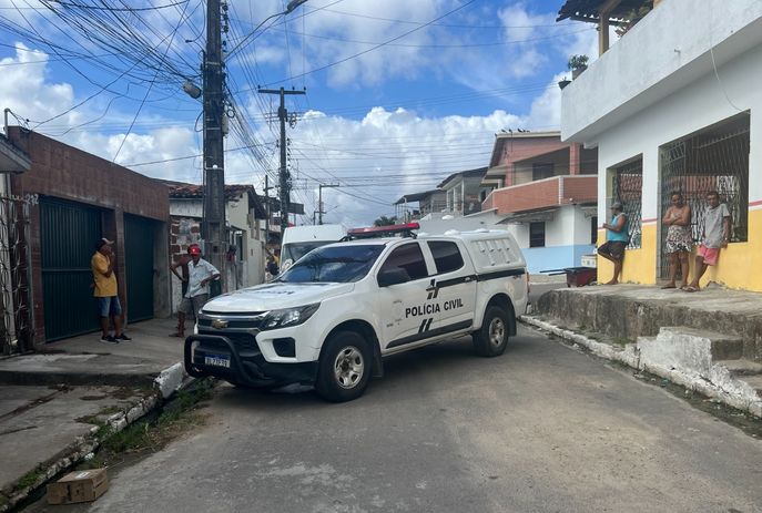 Mulher trans é morta com 13 tiros, nesse domingo(10) na Paraíba - VEJA 