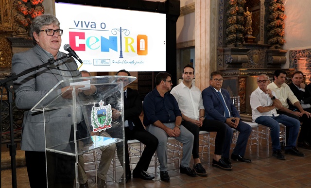 João Azevêdo e Cícero Lucena anunciam obras e medidas econômicas para fomentar comércio, turismo e habitação no Centro de João Pessoa 