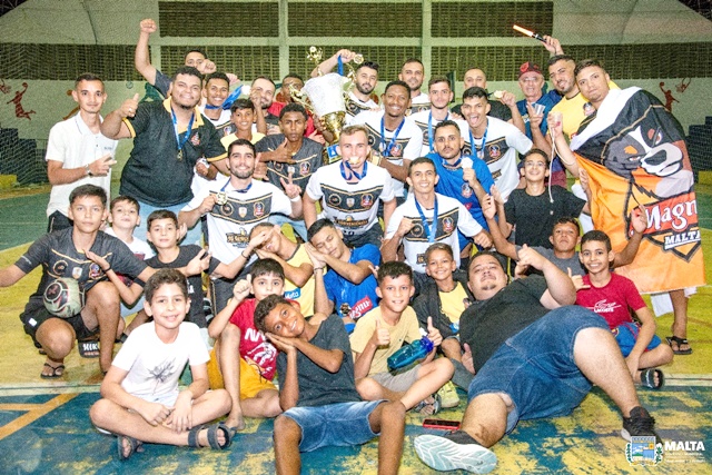 Magnus é tetra campeão da Taça Cidade de Malta de Futsal. VEJA 