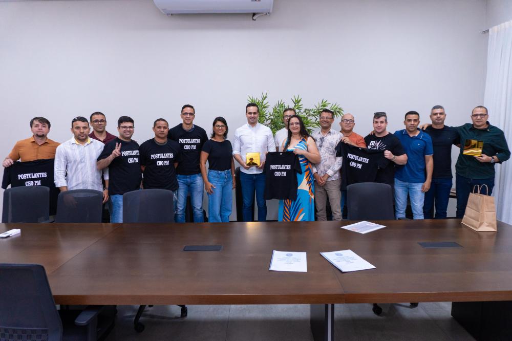 Vice-governador Lucas Ribeiro recebe agradecimento pela prorrogação histórica da seleção de Oficiais na PMPB: Uma nova era de oportunidades