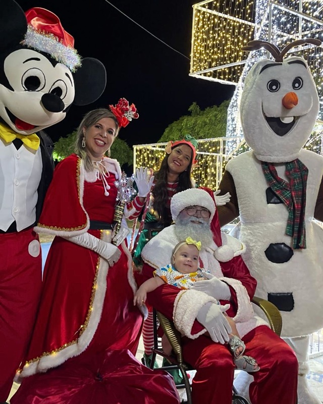 Prefeitura Leva Encanto Natalino ao Distrito de Santa Gertrudes Descentralizando o Natal da Gente