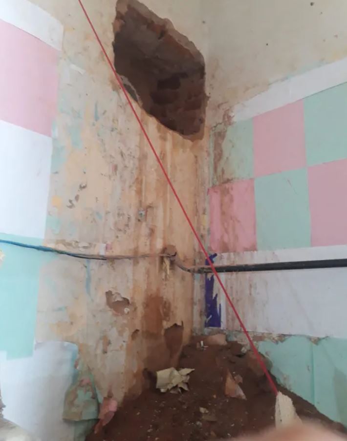 Detentos tentam cavar buraco e fugir da cadeia no interior da Paraíba