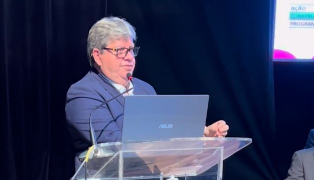 Governador anuncia programa que amplia rede de oncologia da Paraíba com mais hospitais