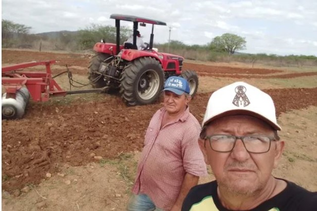 Secretaria de Agricultura de São José de Espinharas inicia cadastro e corte de terras