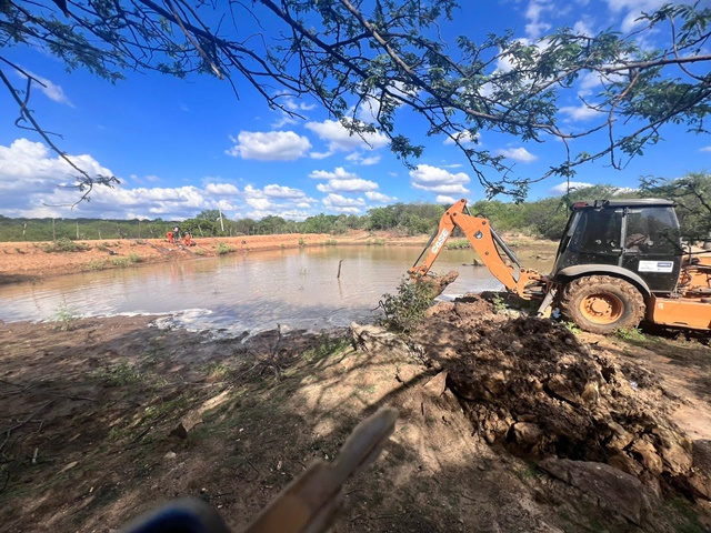 Cagepa conclui retirada de grande vazamento na Adutora Coremas/Sabugi e retoma abastecimento