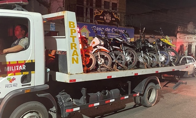 Operação Moto Segura combate ‘rolezinho’ e aplica quase 80 autos de infração de trânsito