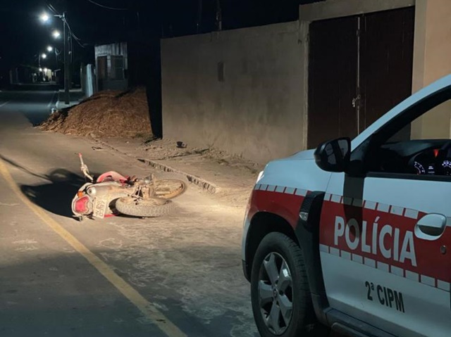 Cabo da PM é baleado e dois suspeitos são mortos durante tentativa de assalto, na Paraíba