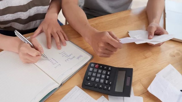 Pedidos de empréstimos para cobrir despesas com a casa crescem 43% na PB
